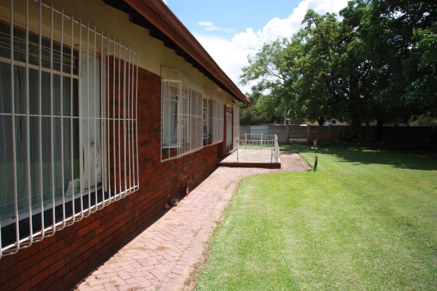 5 Bedroom Property for Sale in Universitas Free State